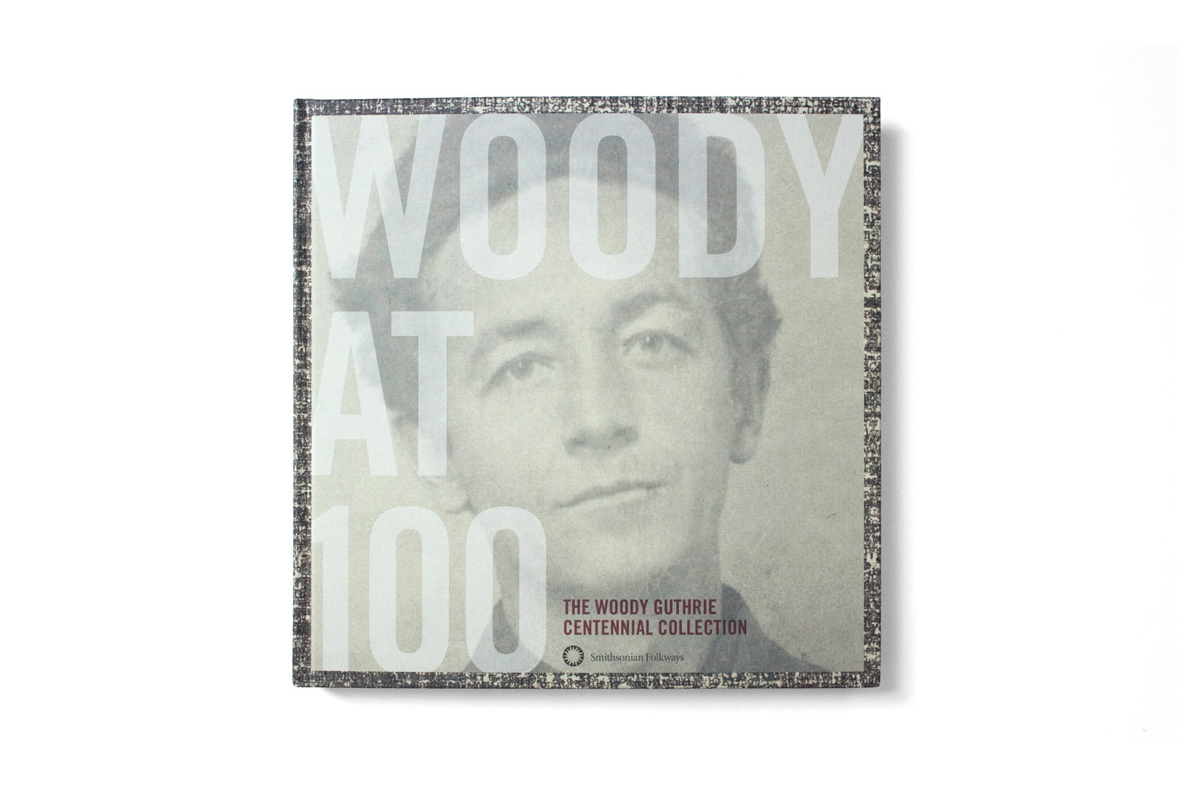 01-woodyat100-02-cover